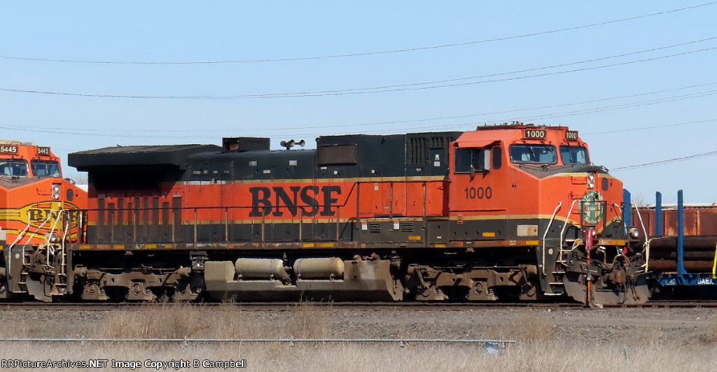 BNSF 1000